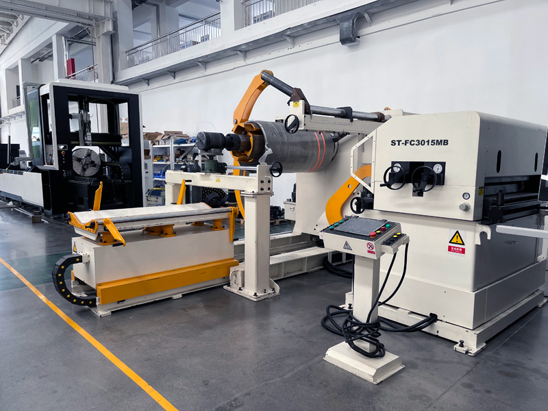 卷材矯直機 卷材矯直機