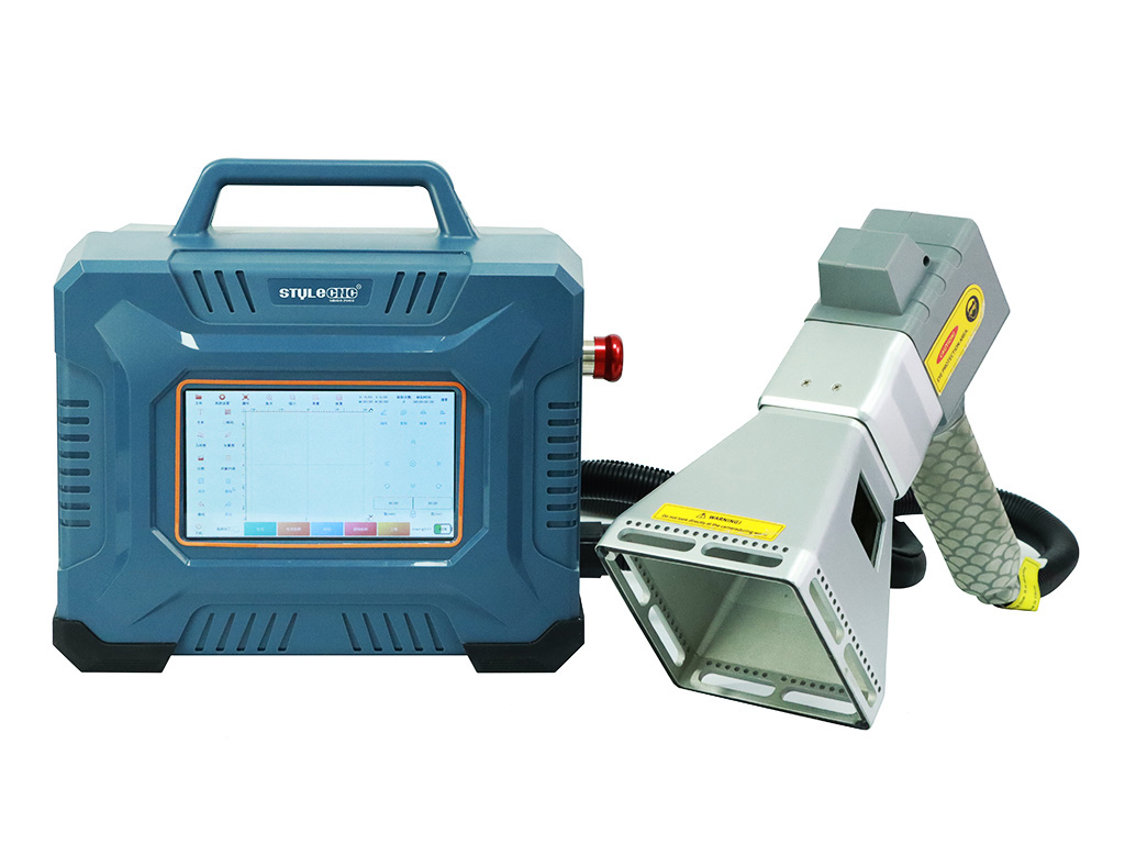 電池供電的便攜式手持光纖激光雕刻機(jī) 電池供電的便攜式手持光纖激光雕刻機(jī)