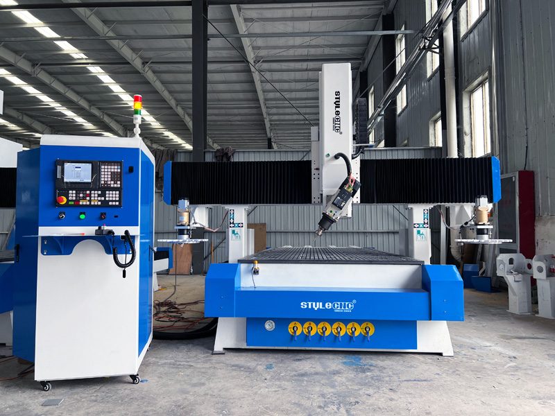 工業(yè)級(jí)四軸數(shù)控木工雕刻機(jī)帶圓盤(pán)自動(dòng)換刀裝置