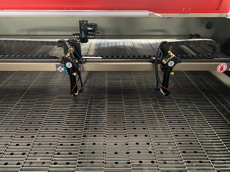 織物激光切割機(jī)激光頭 織物激光切割機(jī)激光頭