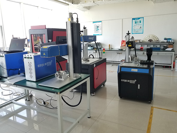 3D 光纖激光雕刻機