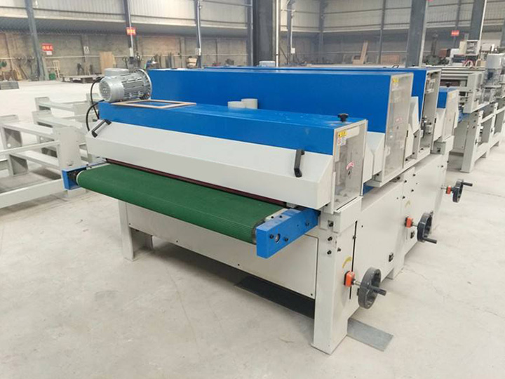 2025年最暢銷的數控木材砂光機