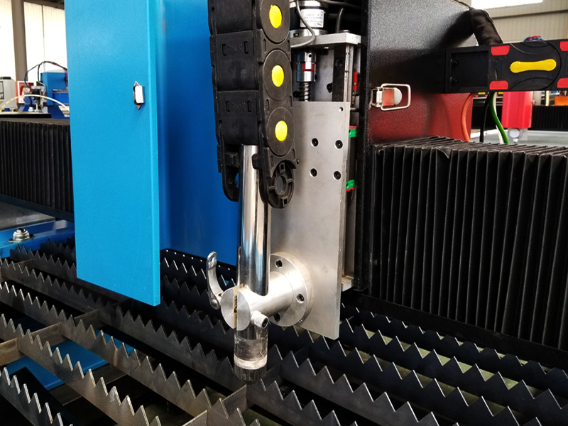 2025最佳預(yù)算 4x8數(shù)控等離子鈑金切割機(jī)