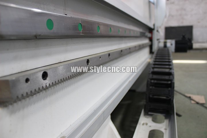 石材數控加工中心上銀導軌