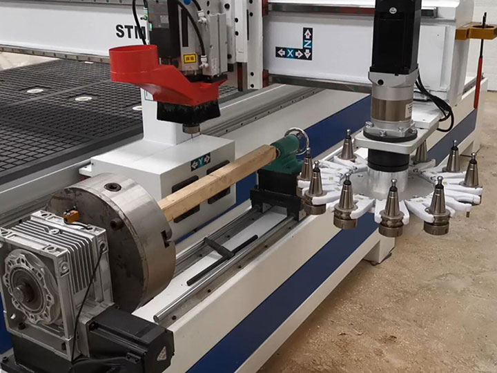 數(shù)控木材加工中心第 4 旋轉軸