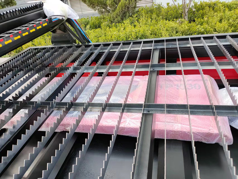 數(shù)控等離子切割機鋸齒臺