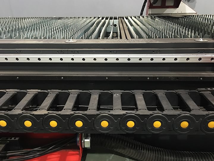 數控等離子切割工作臺部件