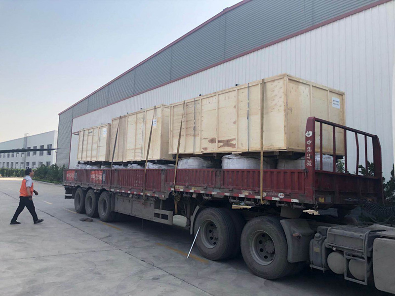 數控等離子切割工作臺的包裝和交付