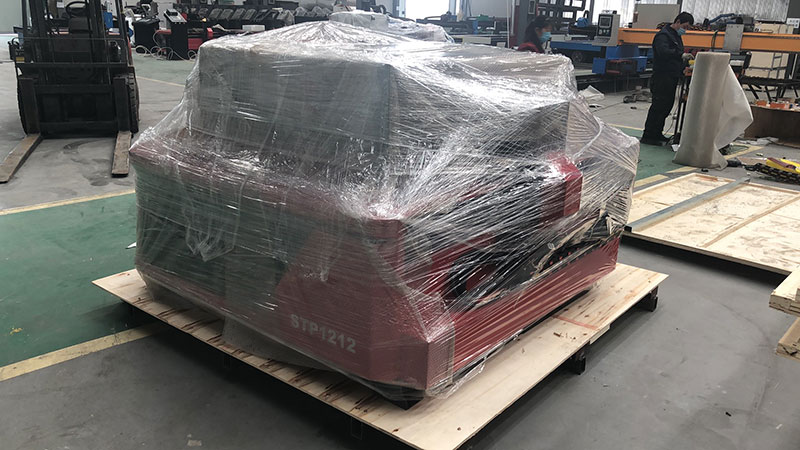 4x4 業(yè)余愛好數(shù)控等離子工作臺內(nèi)包裝