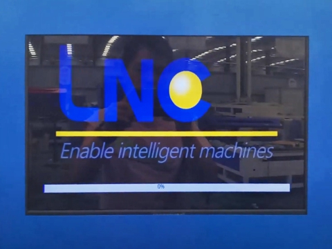 如何將寶元數控控制器用于自動換刀數控雕刻機？