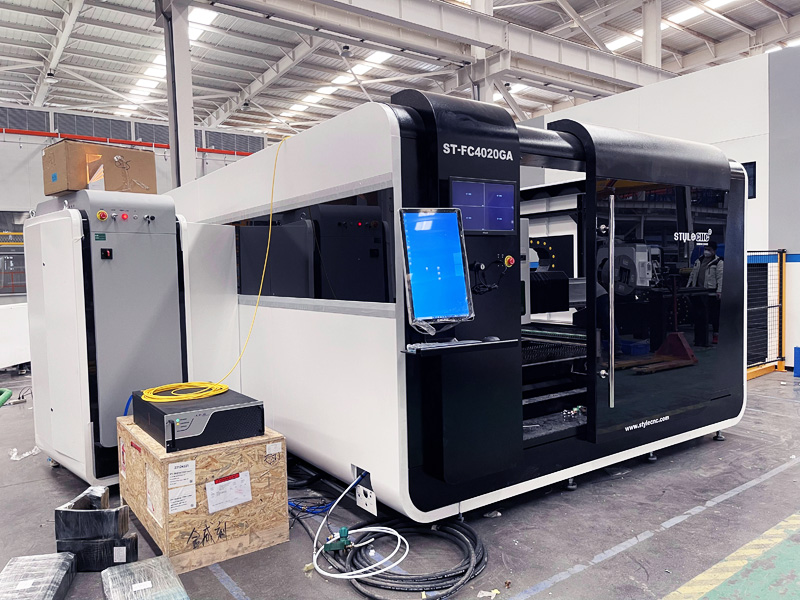 6000W 金屬光纖激光切割機(jī) 6000W 金屬光纖激光切割機(jī)