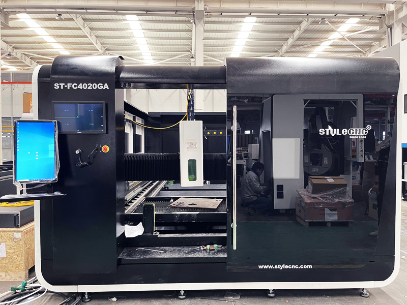 6000W 金屬激光切割機(jī) 6000W 金屬激光切割機(jī)