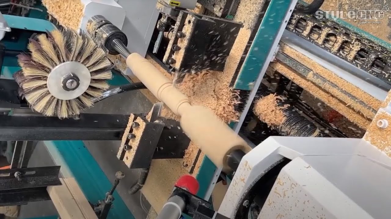 高性能數控木工車床，用于樓梯欄桿車削