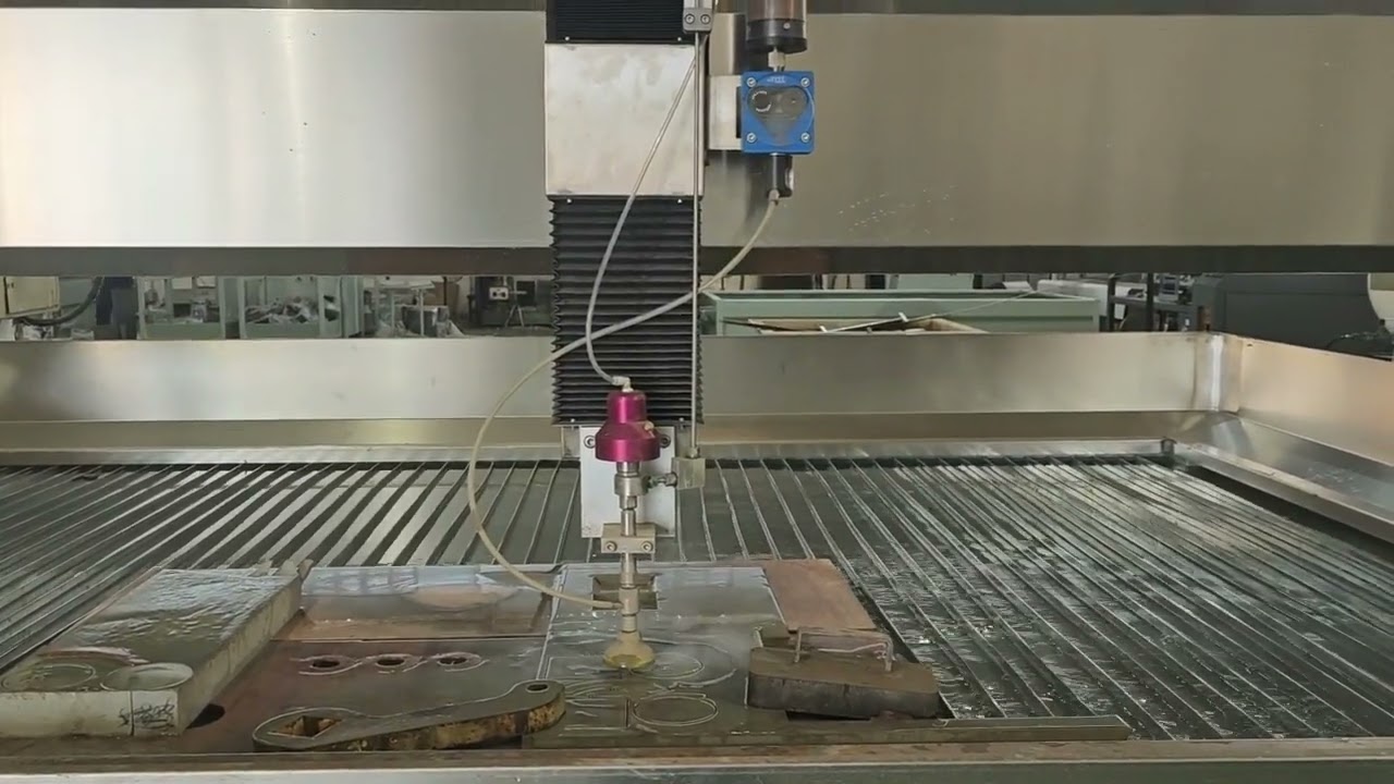 滿足各種需求的工業數控水刀切割機 滿足各種需求的工業數控水刀切割機