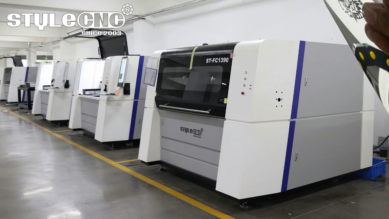 適合初學者的入門級小型金屬激光切割機