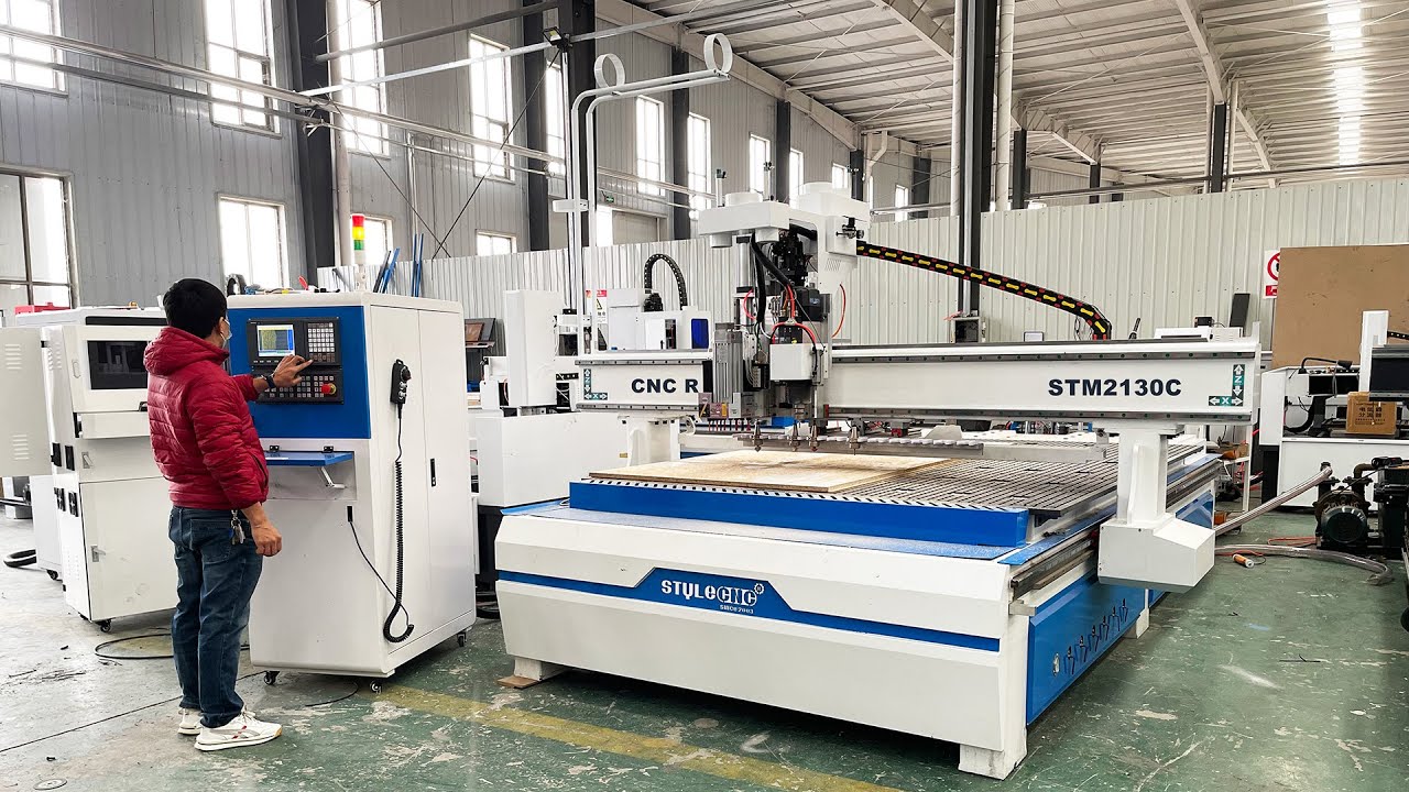 用于定制櫥柜制造的智能嵌套數(shù)控雕刻機(jī) 用于定制櫥柜制造的智能嵌套數(shù)控雕刻機(jī)