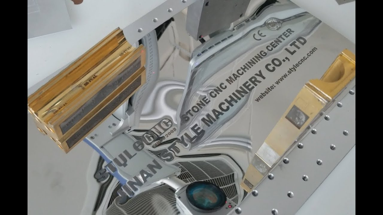 光纖激光系統打印不銹鋼銘牌