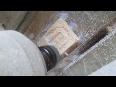 小型數(shù)控銑機(jī)制作象牙工藝品 小型數(shù)控銑機(jī)制作象牙工藝品